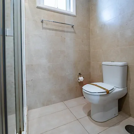 Large And Charming Downtown Porto