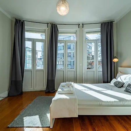 Apartmán Large And Charming Downtown *