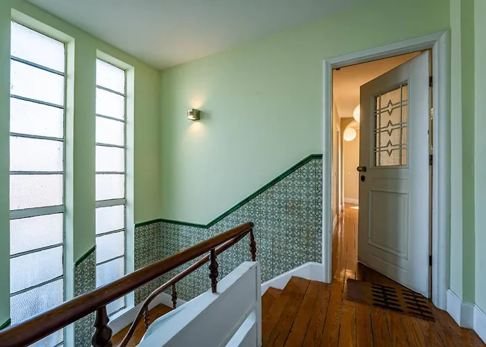 Large And Charming Downtown Lejlighed *