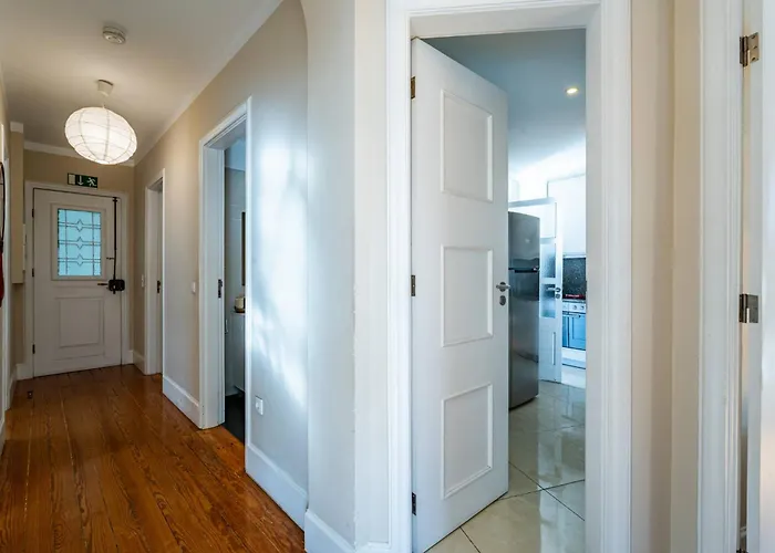 Apartamento Large And Charming Downtown Oporto