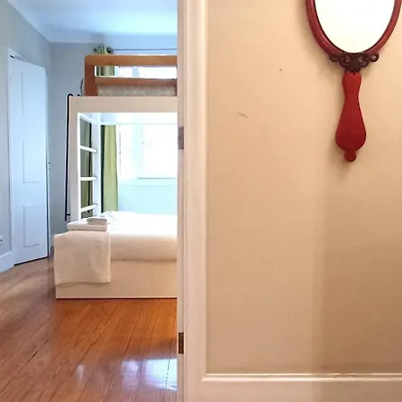 Large And Charming Downtown * Porto